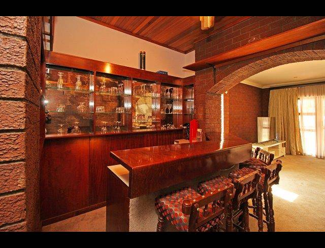 5 BEDROOM HOUSE FOR SALE IN BRUMA